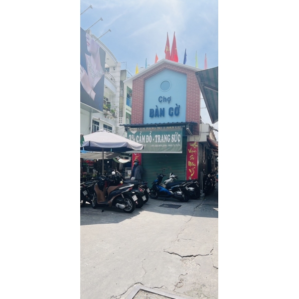 Bán Nhà Vị Trí Chợ Bàn Cờ quận 3