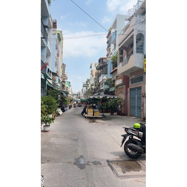 Bán Nhà Vị Trí Chợ Bàn Cờ quận 3