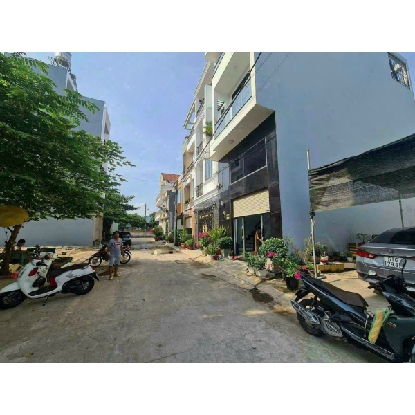 Bán Đất 1/ Hẻm 105 Vườn lài, APĐ, Quận 12