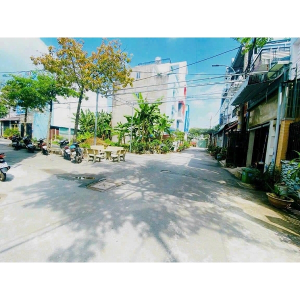 Bán Đất Gần Trường Mầm Non Sơn Ca 8