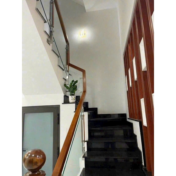 Bán Nhà Hẻm 105 Vườn Lài,  APĐ, Quận 12
